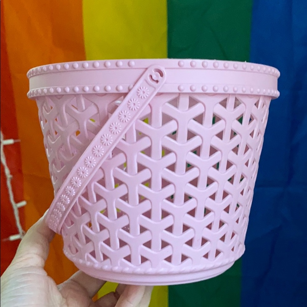 pink basket